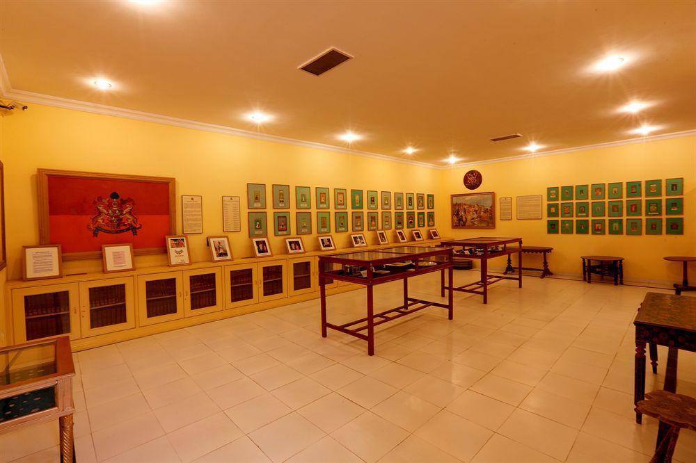 The Lallgarh Palace A Heritage Hotel Bikaner Exterior photo