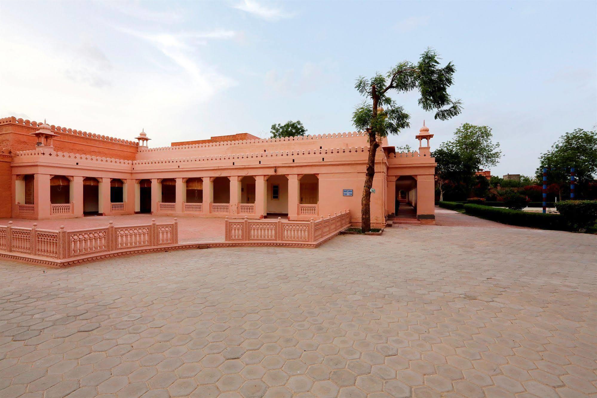The Lallgarh Palace A Heritage Hotel Bikaner Exterior photo