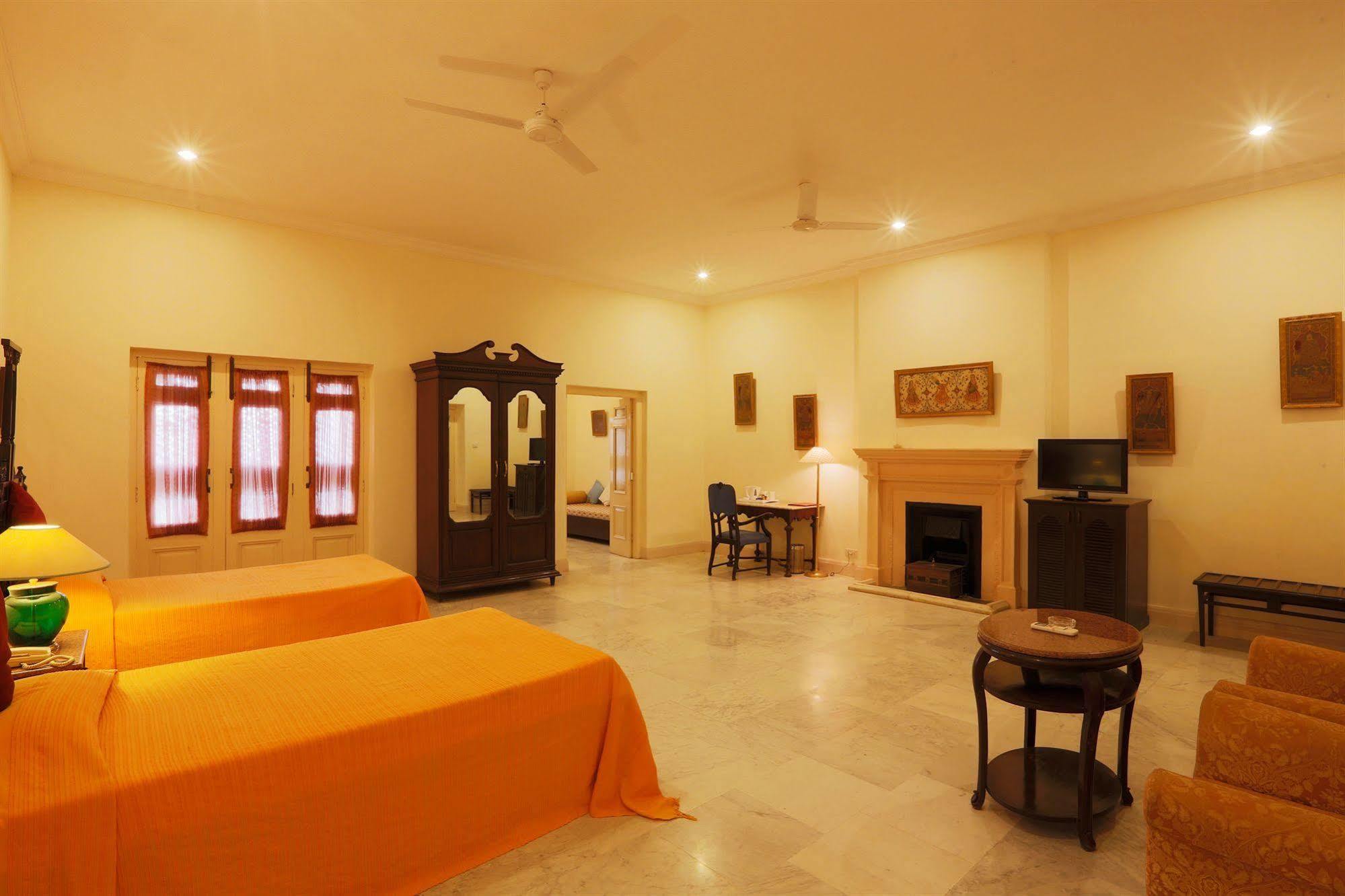 The Lallgarh Palace A Heritage Hotel Bikaner Exterior photo